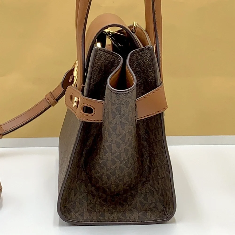 MICHAEL KORS CARMEN MEDIUM FLAP SATCHEL BROWN SIGNATURE COLOR